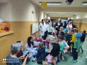 Naukowe spotkanie z Faradayem Przedszkolaki odkrywają fizykę!