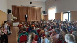 przedstawienie teatralne pt.: „ Jaśko, Margietka i Smok życzeń”